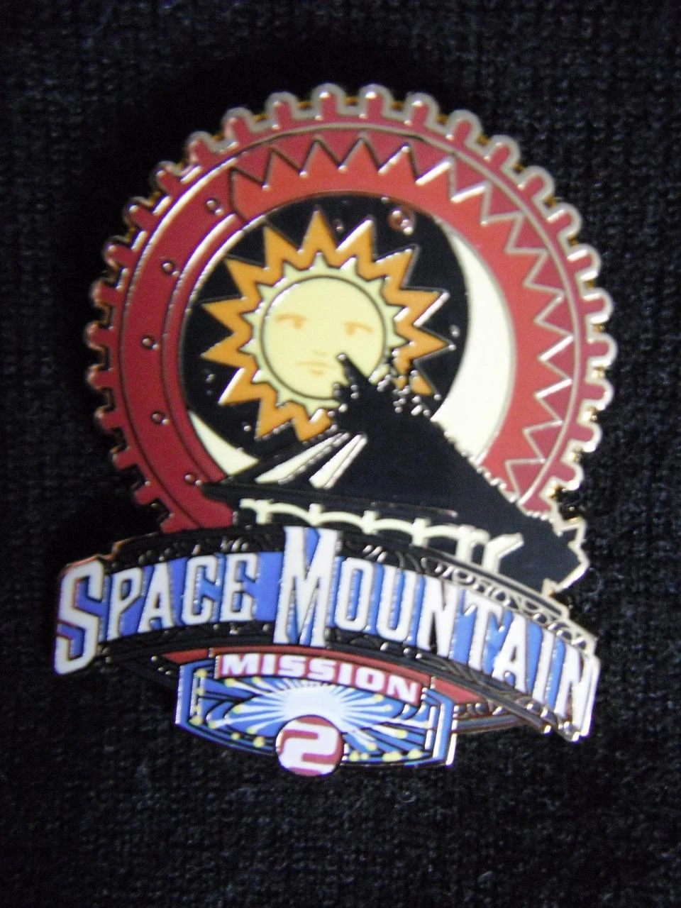 Rare Pins Disney Disneyland Paris : attraction space mountain